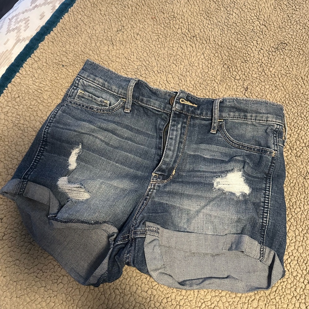 Hollister size 7 Short Short Blue Distressed Jean Shorts High Rise